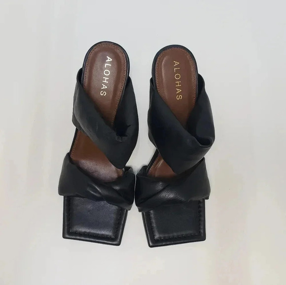 Alohas Black Double Strap Sandals - Picture 4 of 13